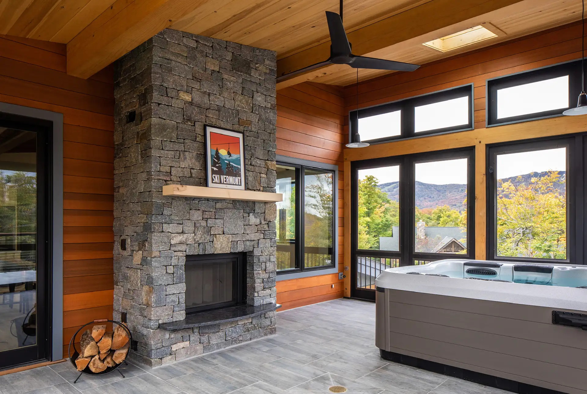 Svencer fireplace and hot tub